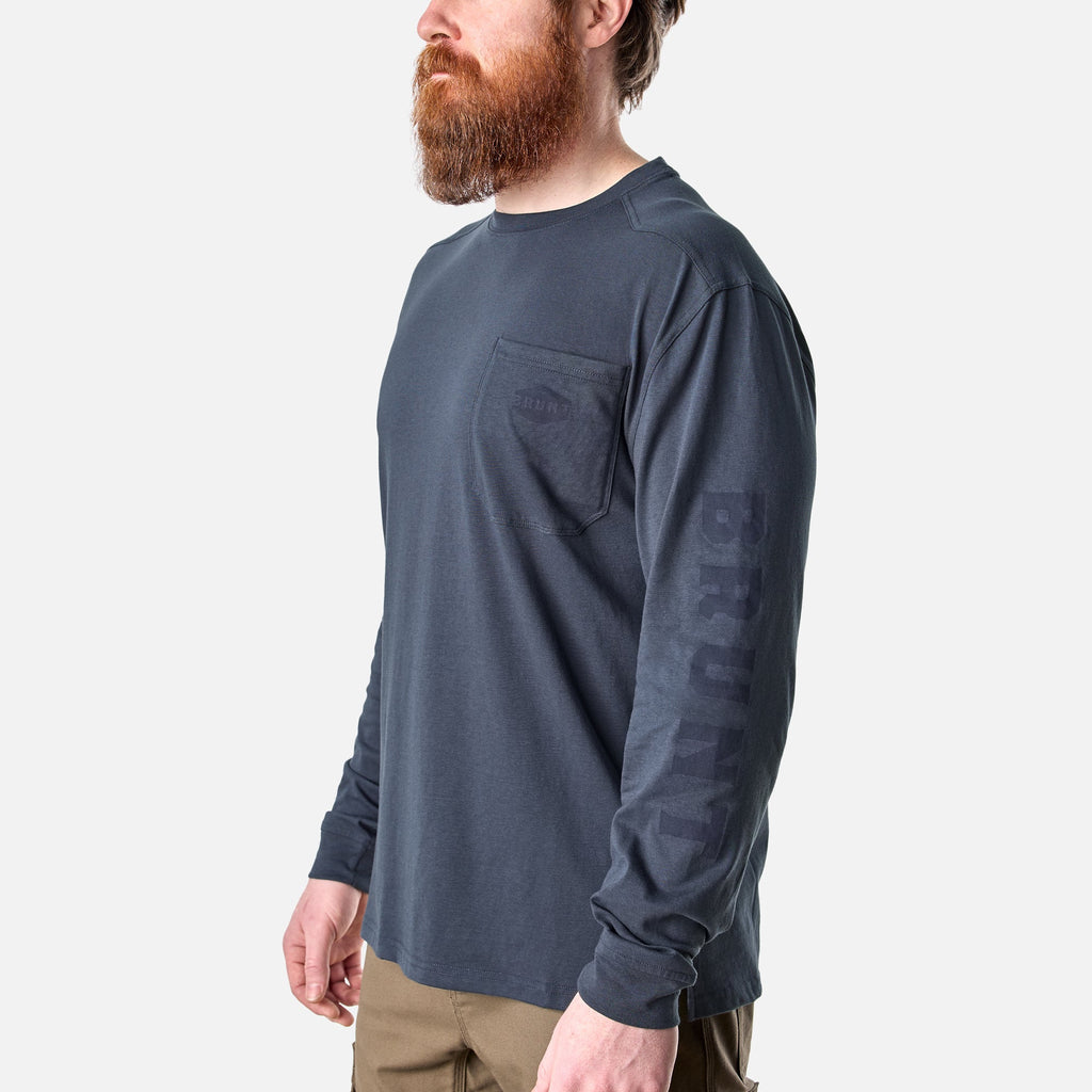 45 degree angle of the front left of the BRUNT high quality long sleeve pocket tee in navy blue * 5