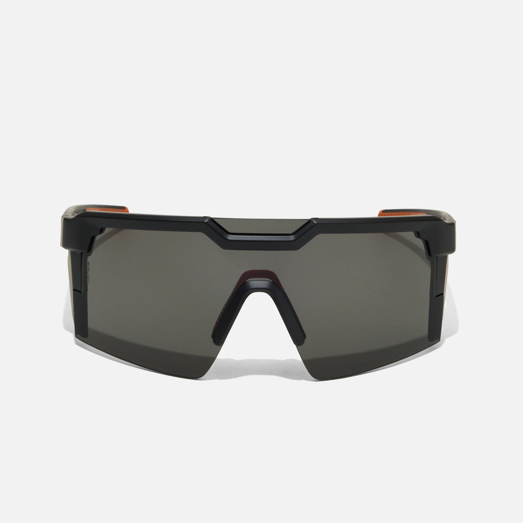 Front of the BRUNT future tech sunglasses in black * 0
