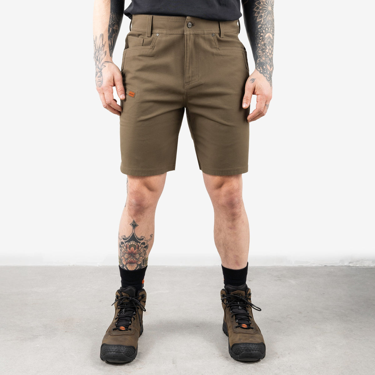 Front of the BRUNT 9 inch water resistant stretch work short in brown