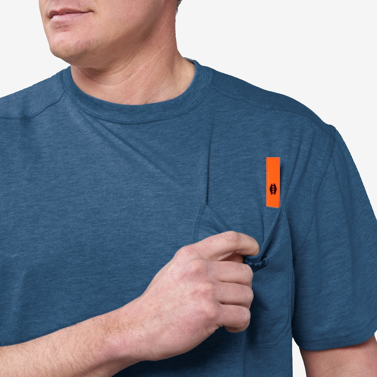 Front of chest pocket with pencil slot of the BRUNT high quality short sleeve pocket tee in blue heather